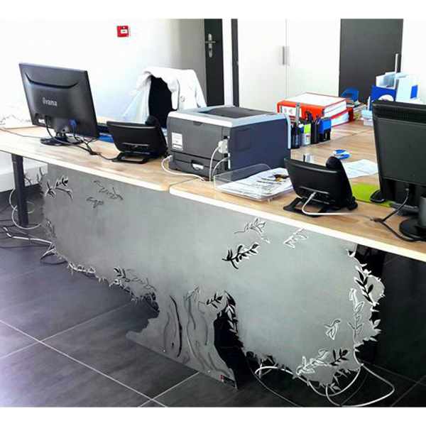 Bureau industriel métal découpé Olivier