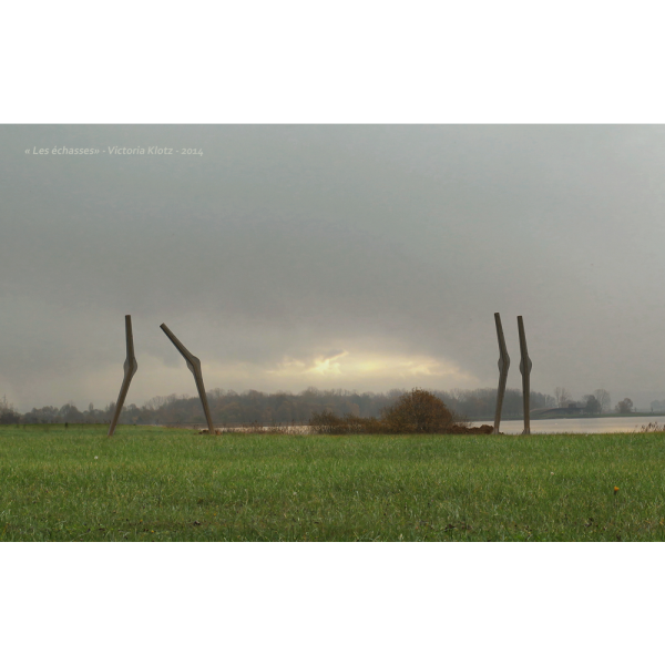 Sculpture en acier de l&rsquo;artiste Victoria Klotz